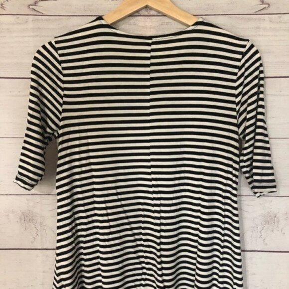 Old Navy Jersey Swing Dress Black & White XS - Picture 4 of 5